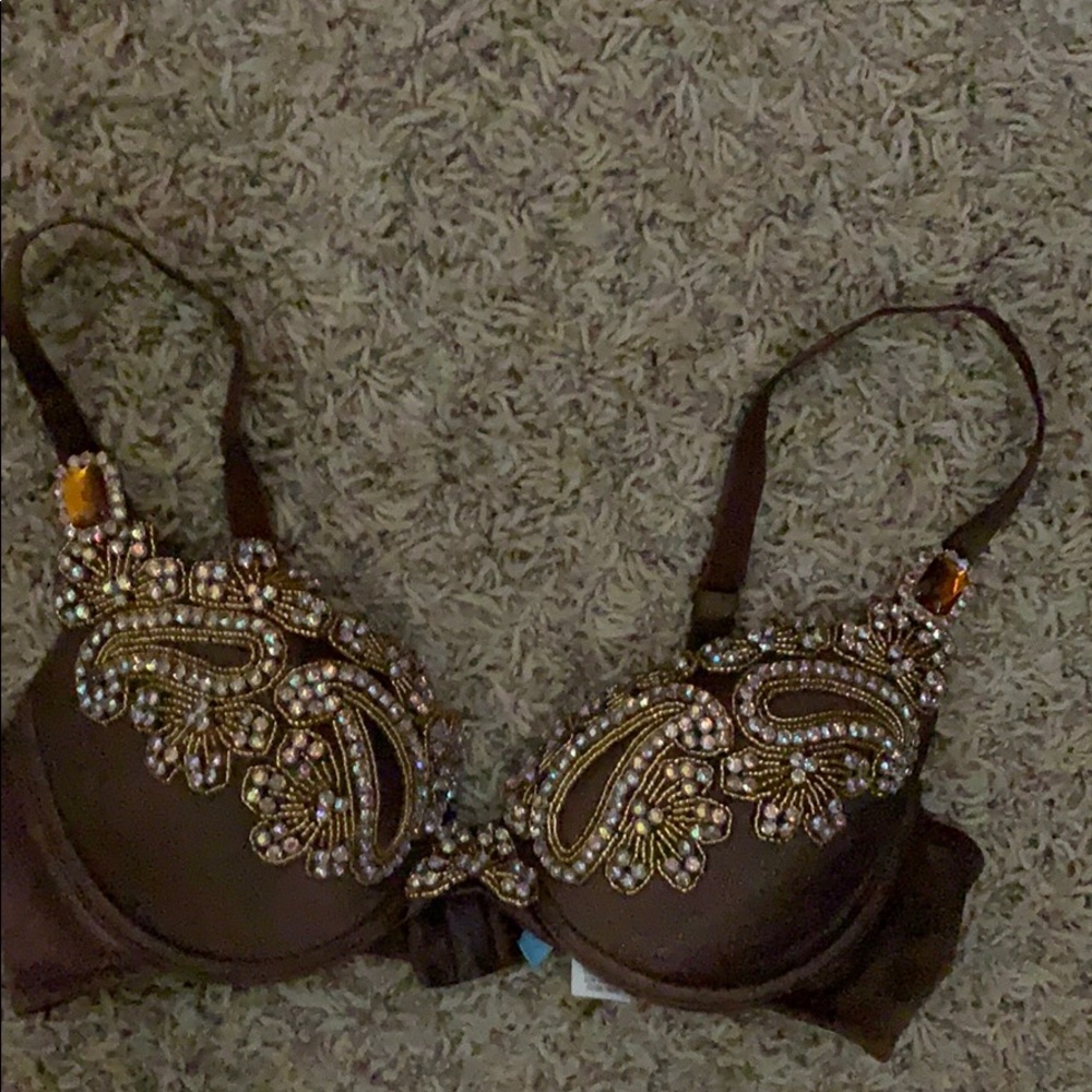 Bra
